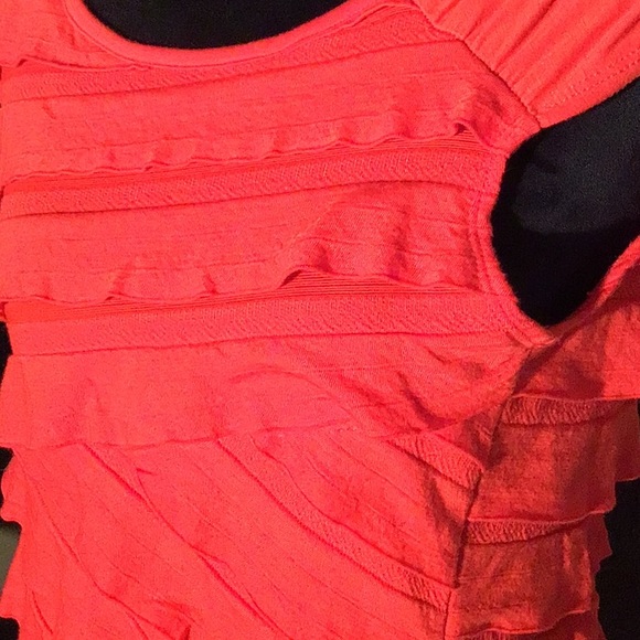 Rafaella top coral ruffled sleeveless M new with tag - Picture 2 of 4